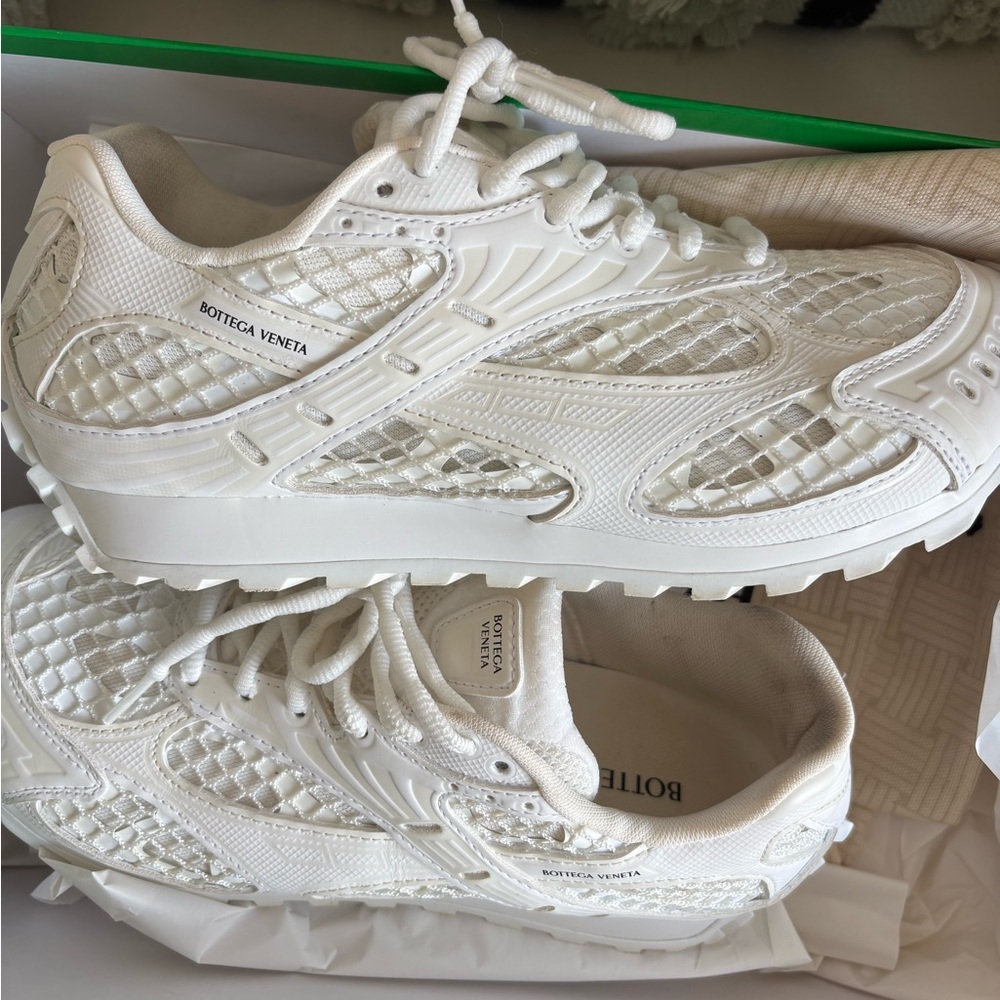 Bottega Veneta Off-White Woven Mesh Sneakers